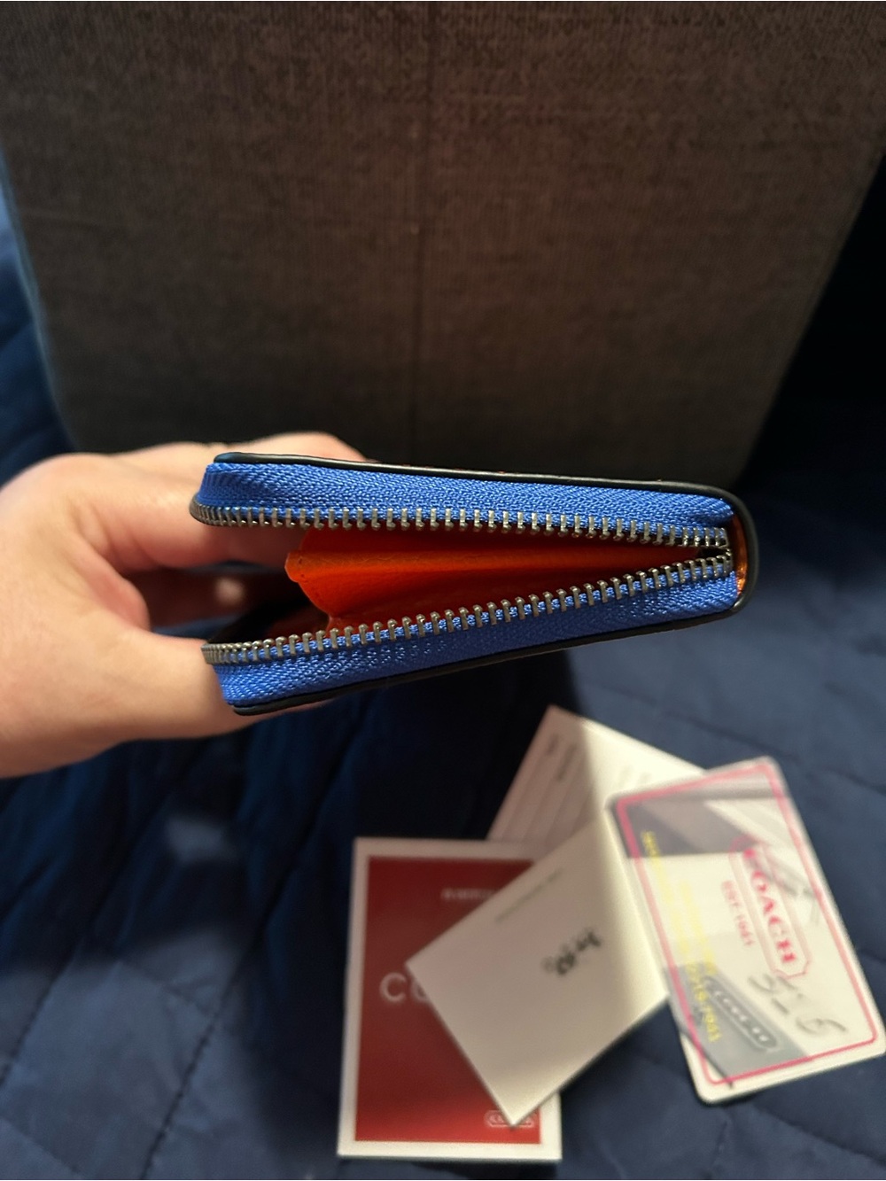 Coach Knicks zip around wallet NEW - Picture 5 of 8